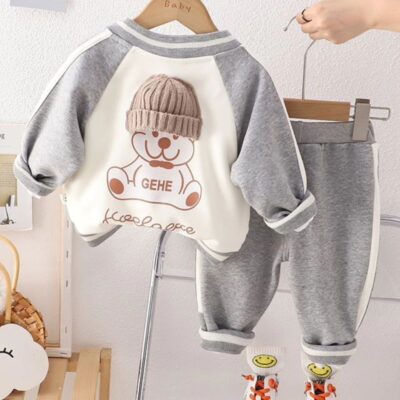 ۰۵۳۸_سه تیکه جامبر پشت کلاه