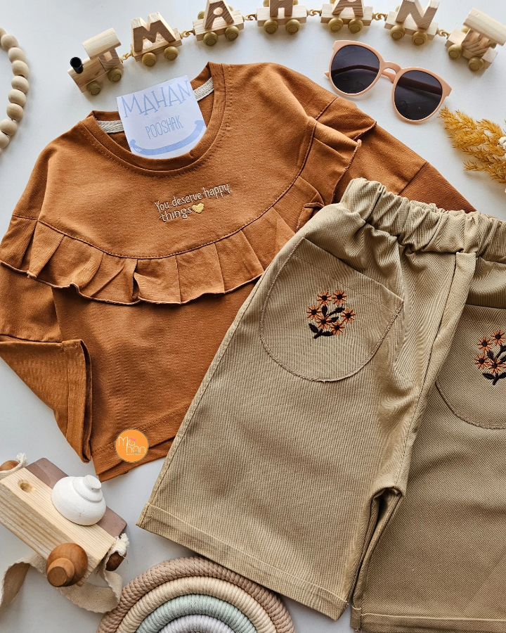 1000053824 ۰۳۱۱_کراپ شلوارک بابونه - Image 1