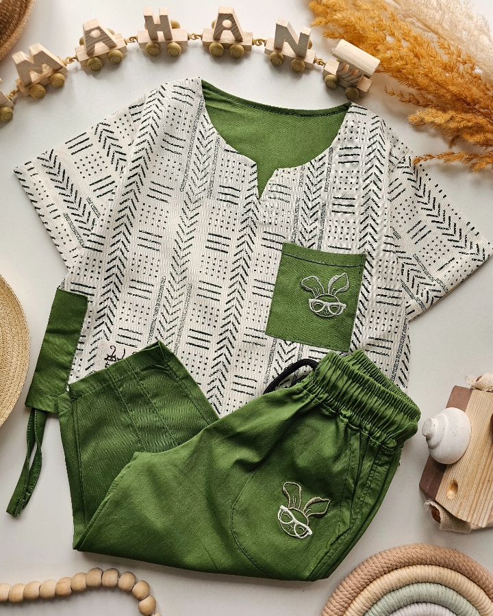 1000056107 ۰۳۲۳_کراپ شلوارک لنین - Image 1