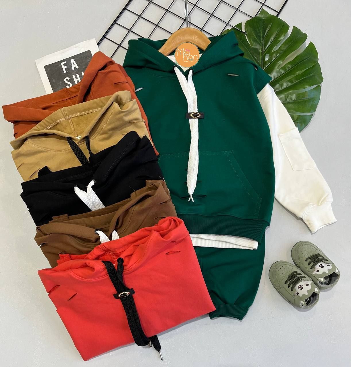 1000115931 ۰۷۰۶_ سه تیکه هودی زاپدار - Image 1