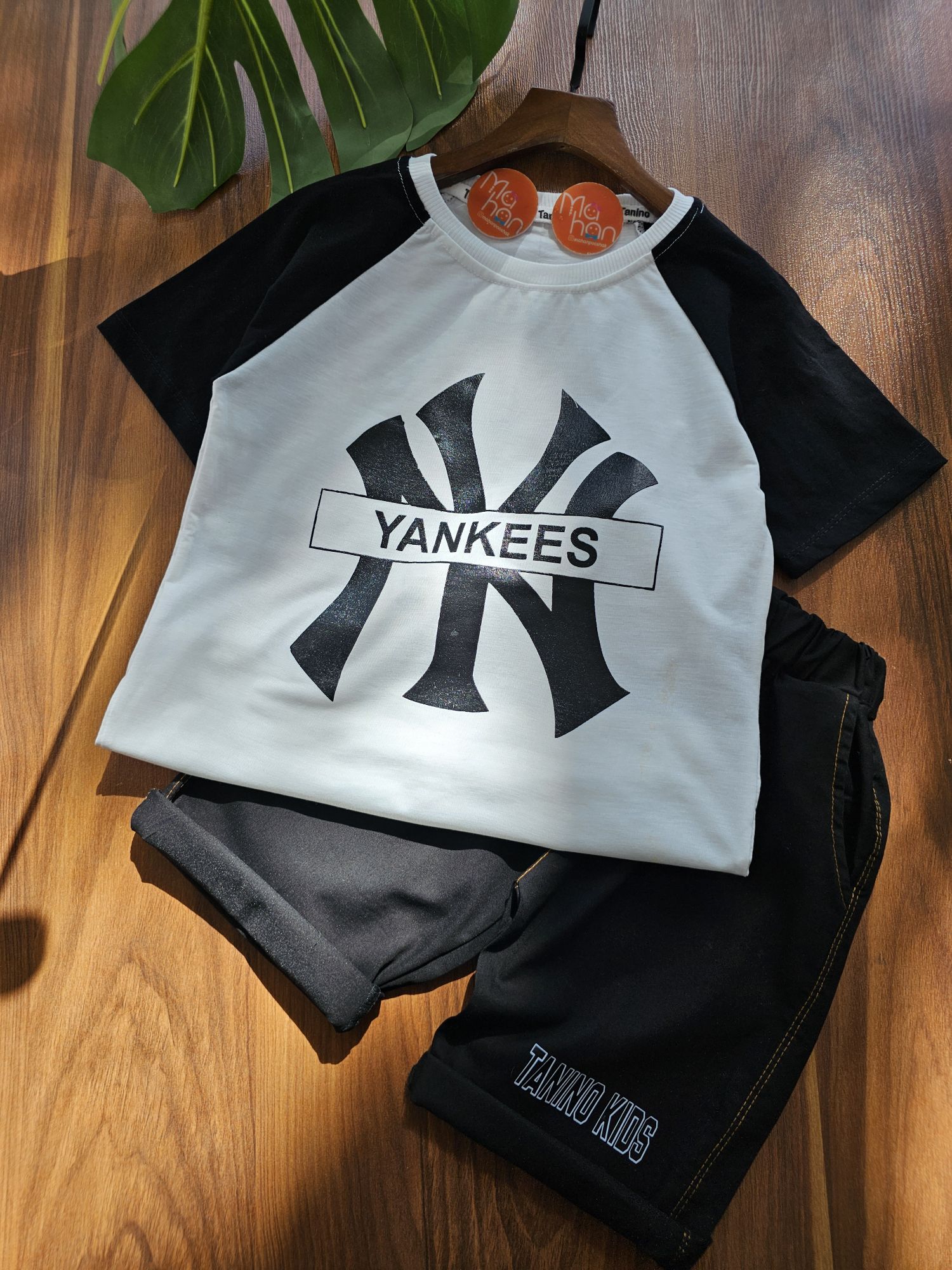 1000162971 ۰۱۰۷۳_ست تیشرت شلوارک نیوریک - Image 1