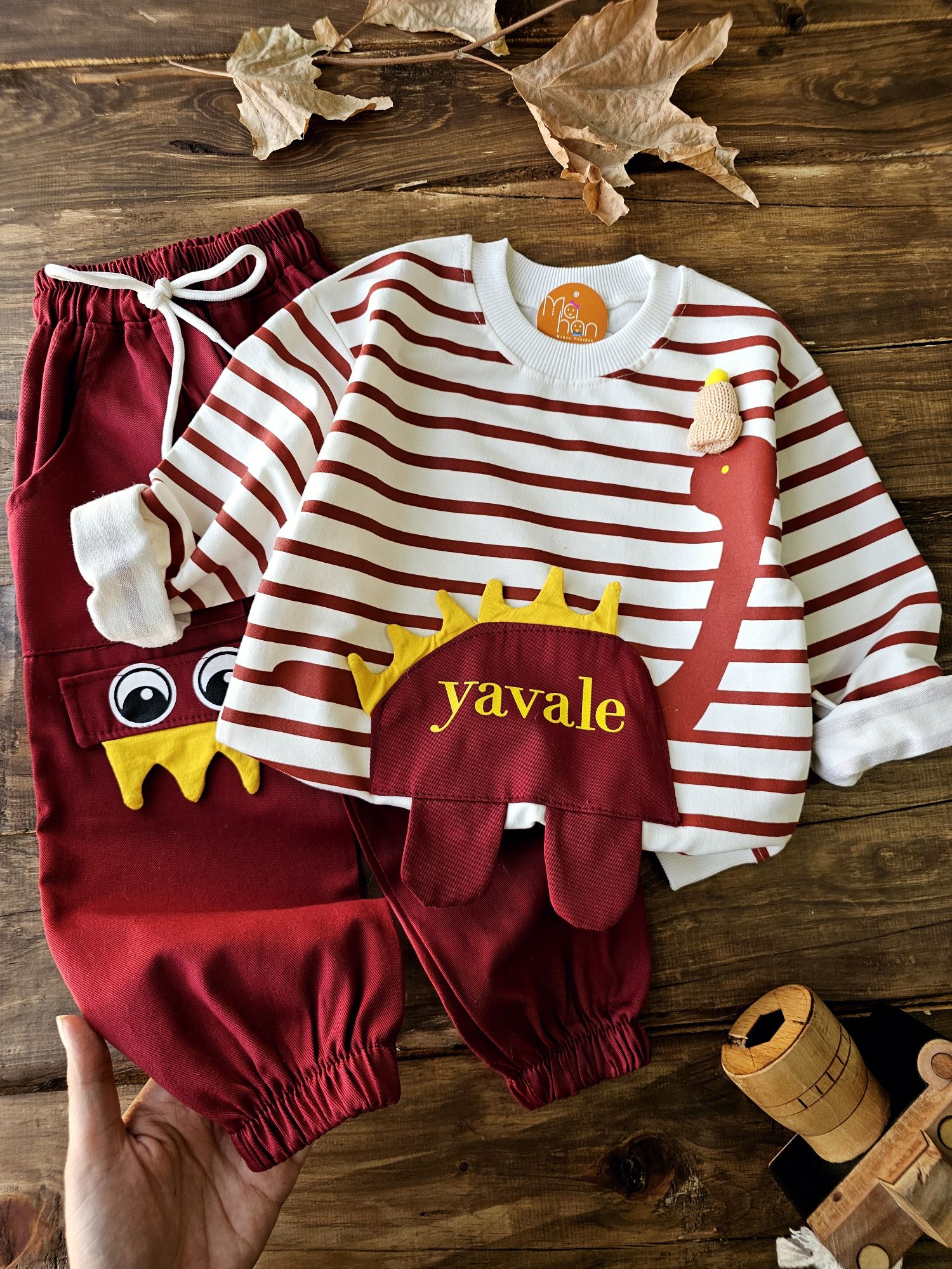 1000205635 دایناسور راه راه yavali - Image 1